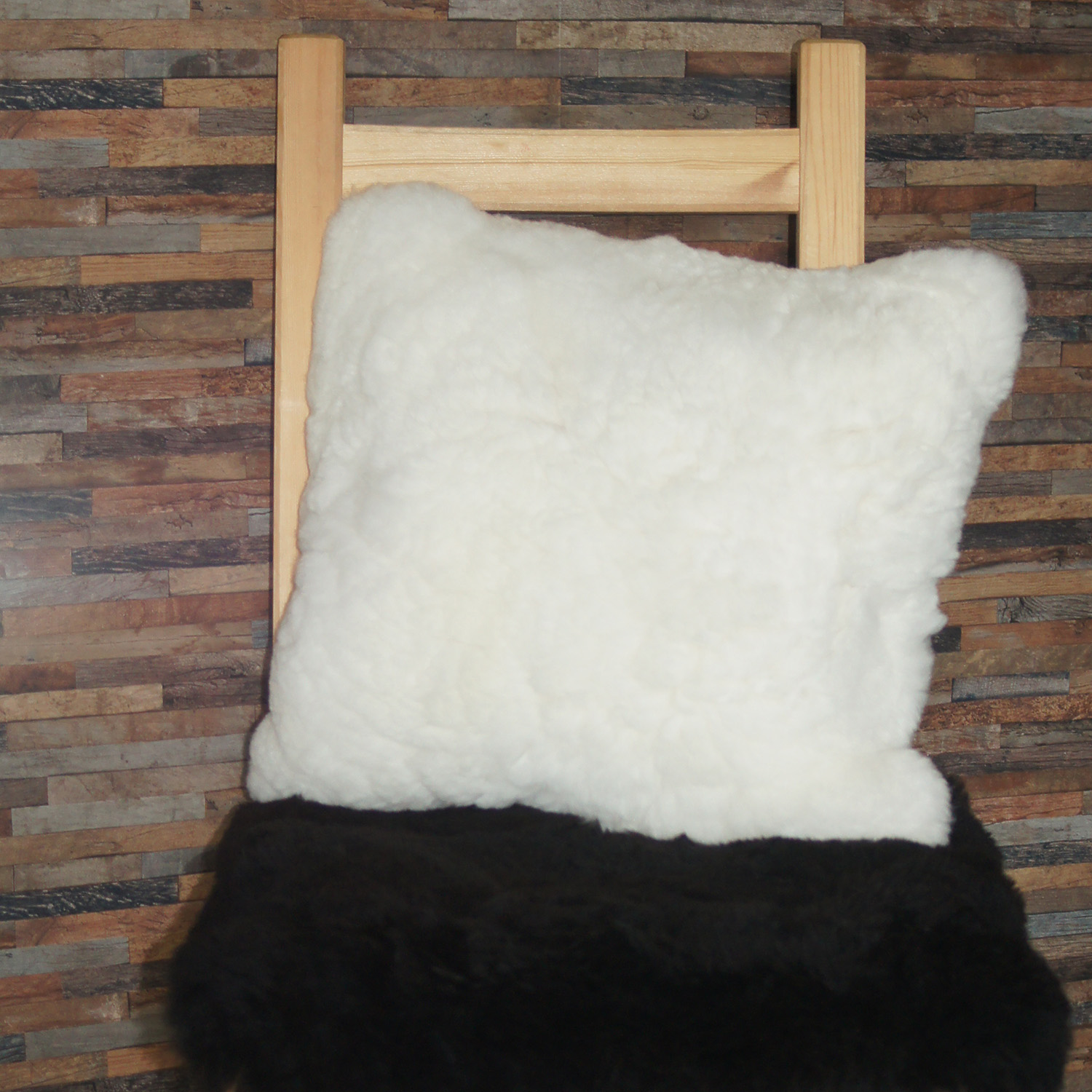 Fellkissen/real fur cushion HUACAYA, Farbe/colour: weiß/white